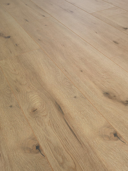 COSMIC OAK Laminate