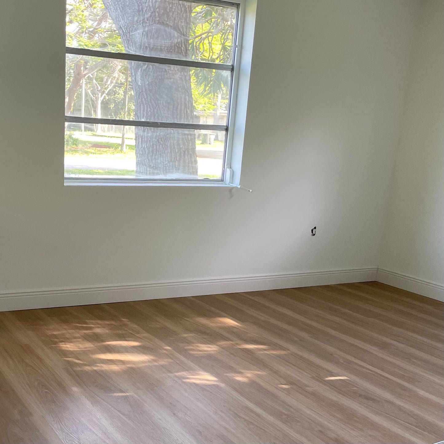 BASEBOARD 5180