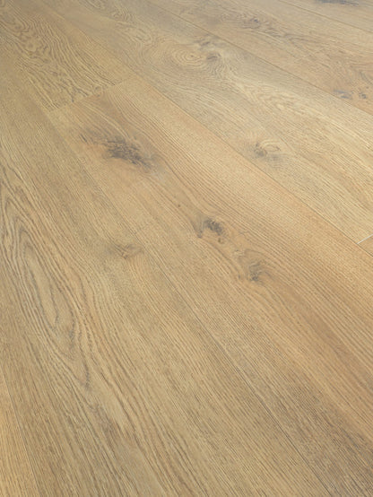 SUNNY Laminate