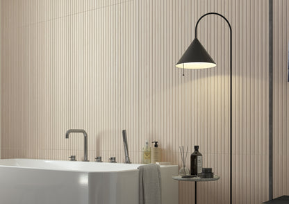 Linier Almond