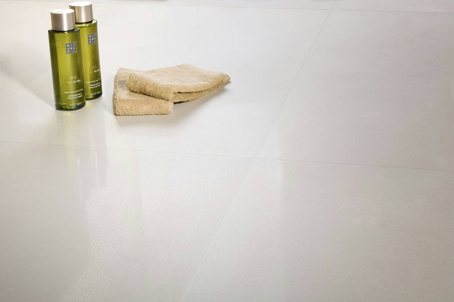 NEVADA BLANCO Tile